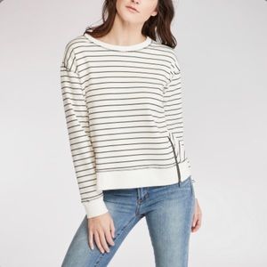 Vince Camuto Striped Rib Hem Jersey Top